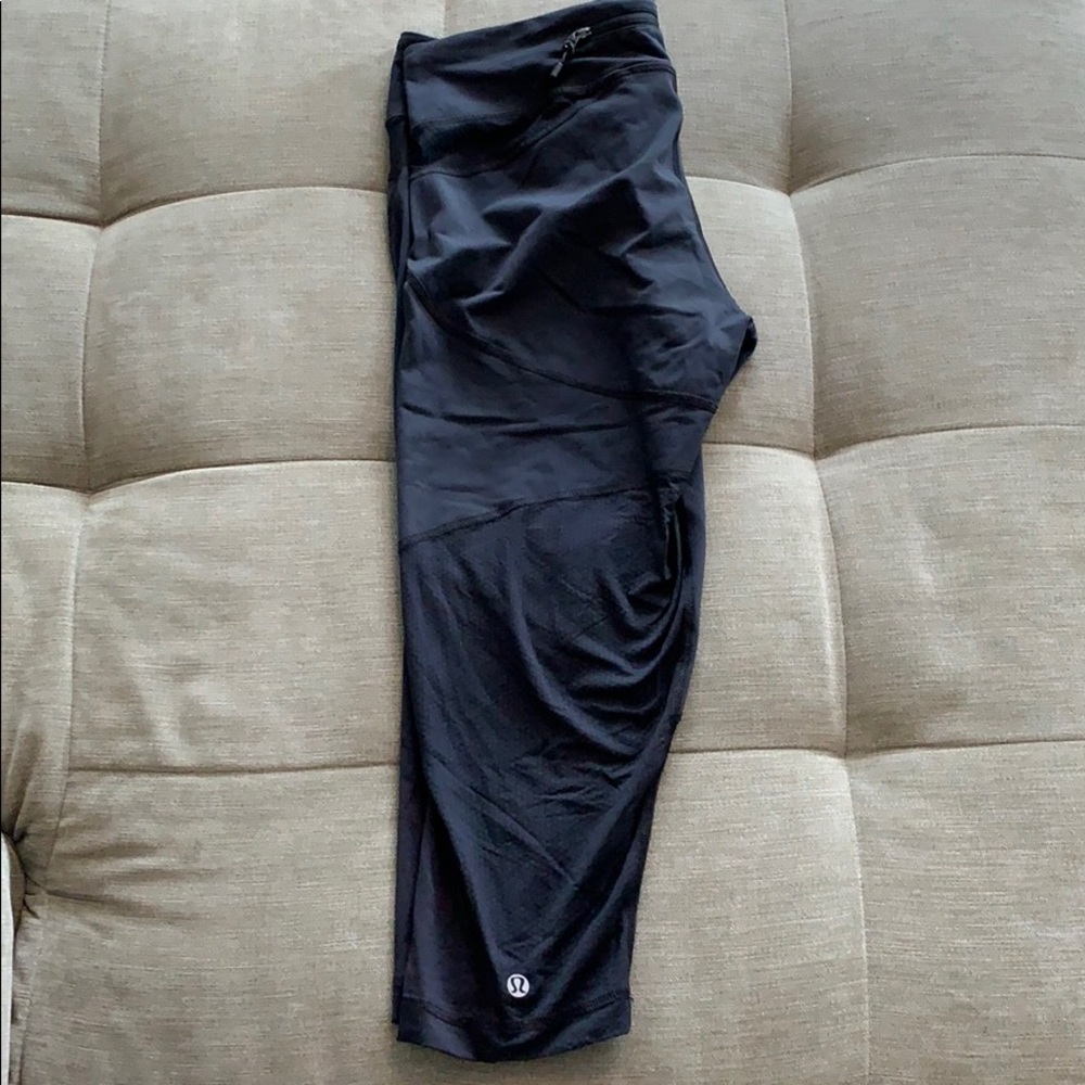 Lululemon crop leggings
